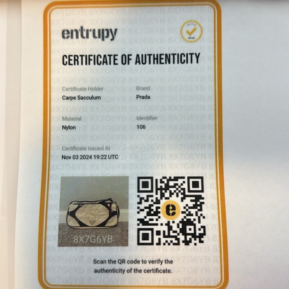 Prada Pochette | Good Vintage Condition | Crossbody - Picture 13 of 13